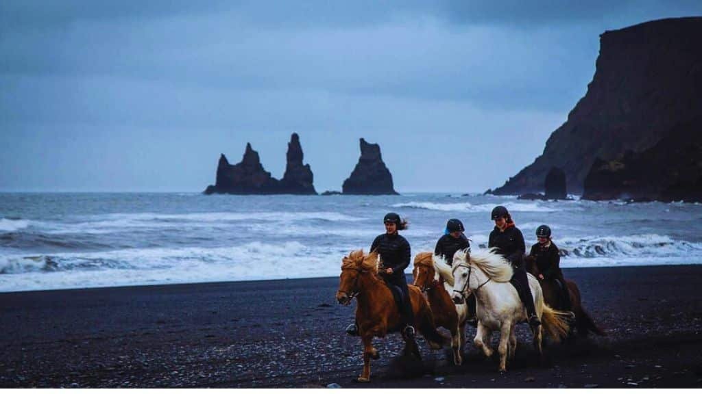 Outdoor Activities Around Vík