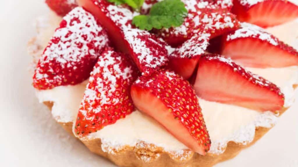 Popular Ways to Celebrate National Raspberry Cream Pie Day