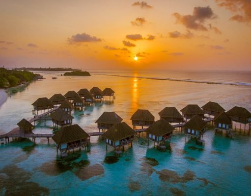 Things to Do in Maldives and Bali Things to Do in Maldives and Bali