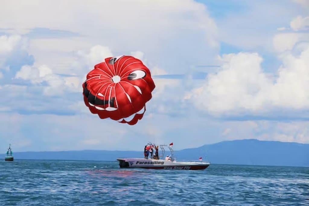 Parasailing at Tanjung Benoa