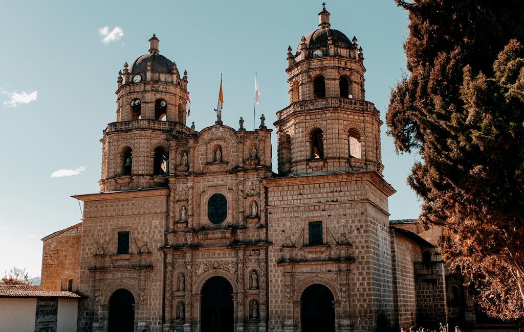 Visit San Fernando Cathedral