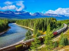 A Glimpse into The Finest Train Journey on Earth A Glimpse into The Finest Train Journey on Earth