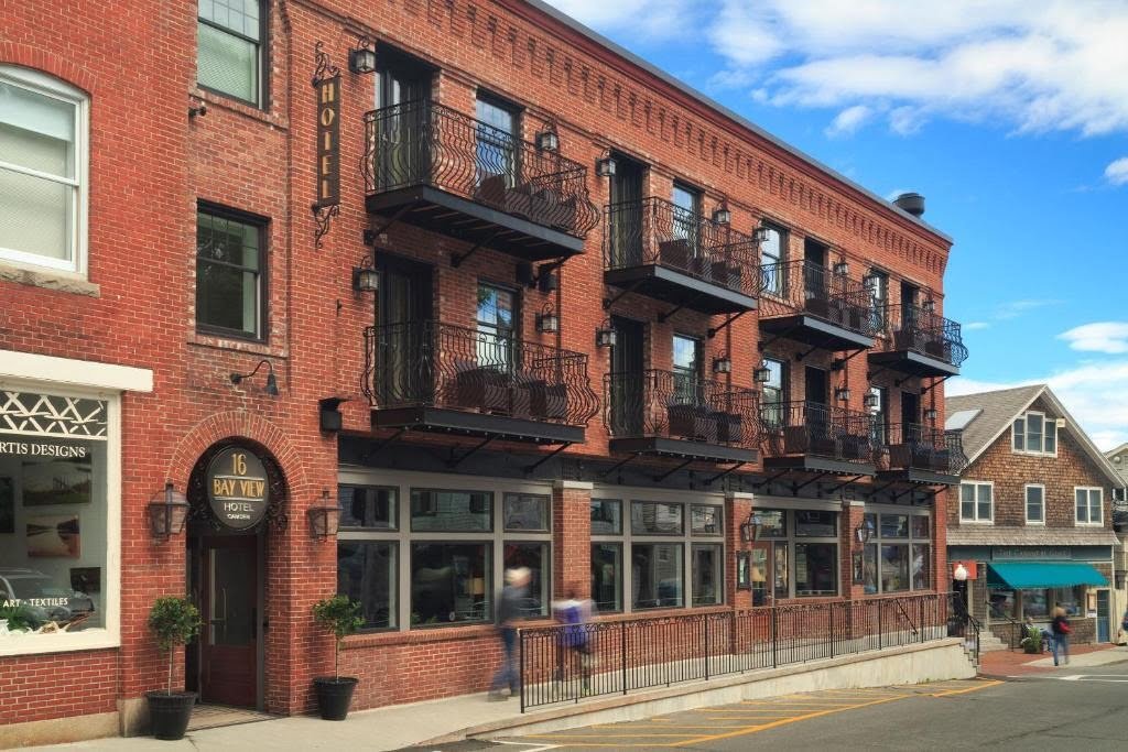 16 Bay View Hotel - Camden