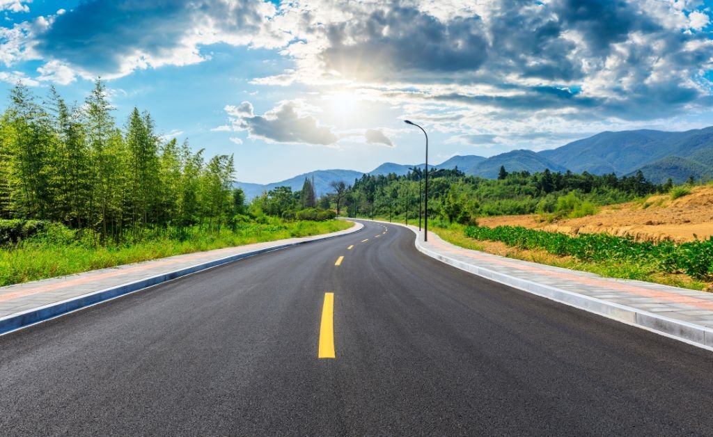 Best Pit Stops on a Phoenix to Las Vegas Road Trip