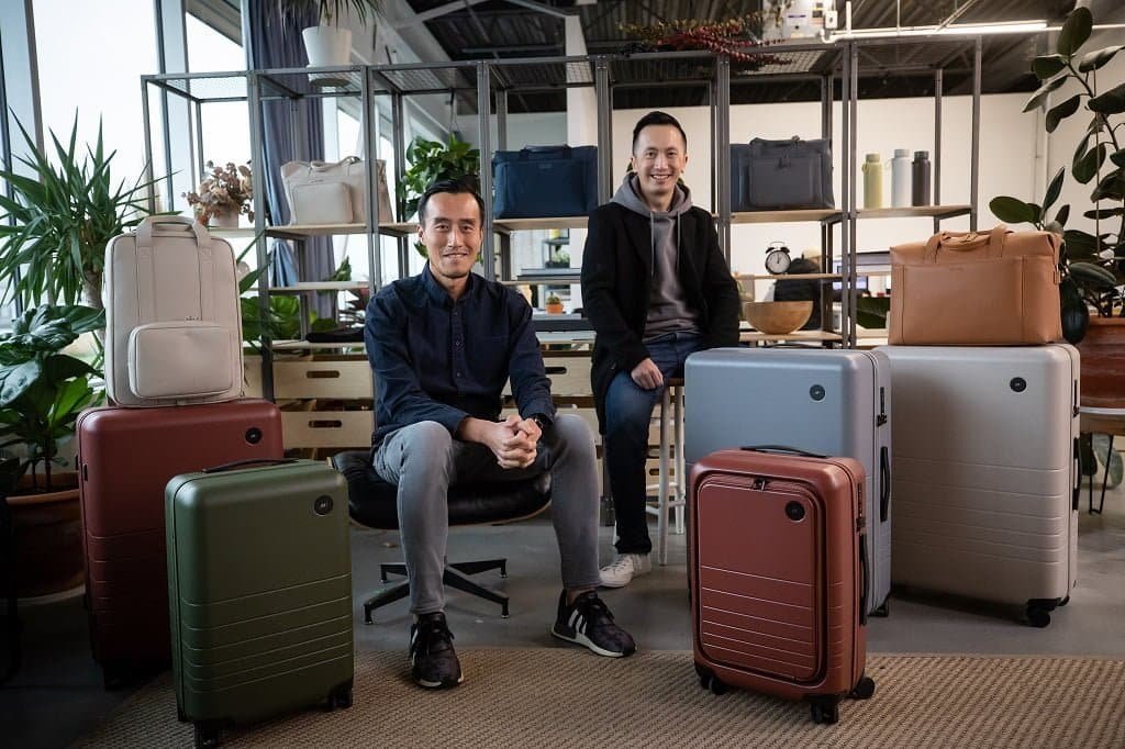 Monos Luggage Reviews