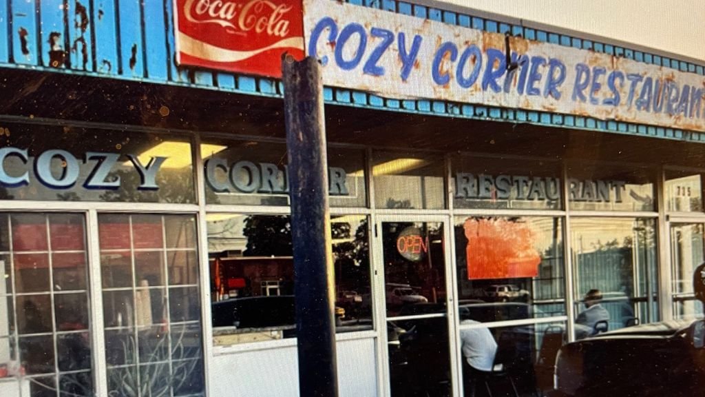 The Cozy Corner Cafe