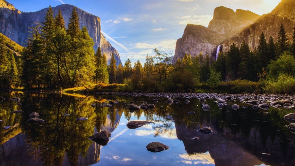 Iconic Landmarks and Natural Features