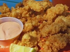 Cracked Conch: A Beloved Caribbean Delicacy that Taste Buds Cracked Conch