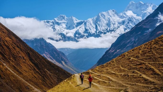 Manaslu Circuit Trek