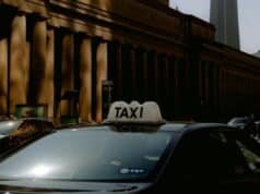 Why Choose Toronto Limo Taxi for Stress-Free Airport Transfers? Toronto Limo Taxi