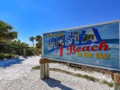 What is the Water Temperature at Siesta Key Beach? What is the Water Temperature at Siesta Key Beach