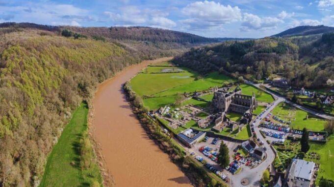 Riverside Escapes Across the UK