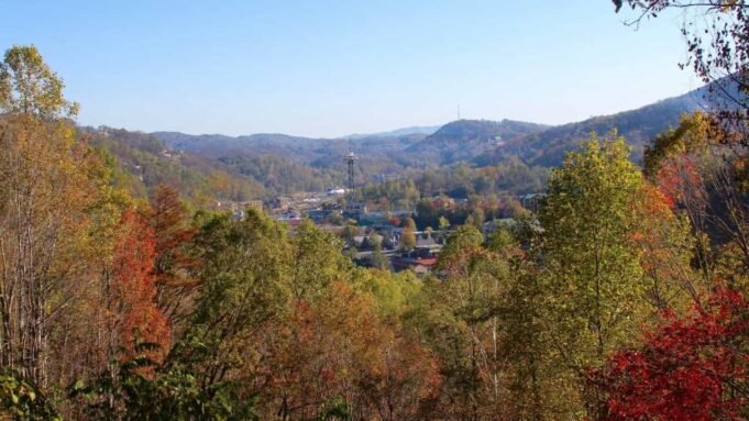 Traveling to Gatlinburg Traveling to Gatlinburg