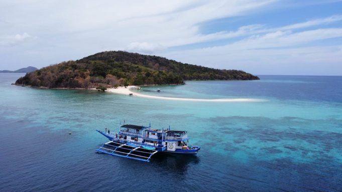 Boat Expedition from El Nido to Coron
