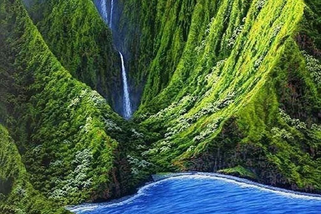 Pu'uka'oku Waterfall