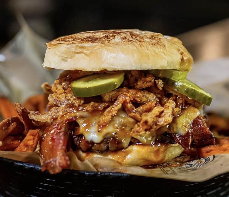 The Philosophy Behind Burger and Beer Pairing