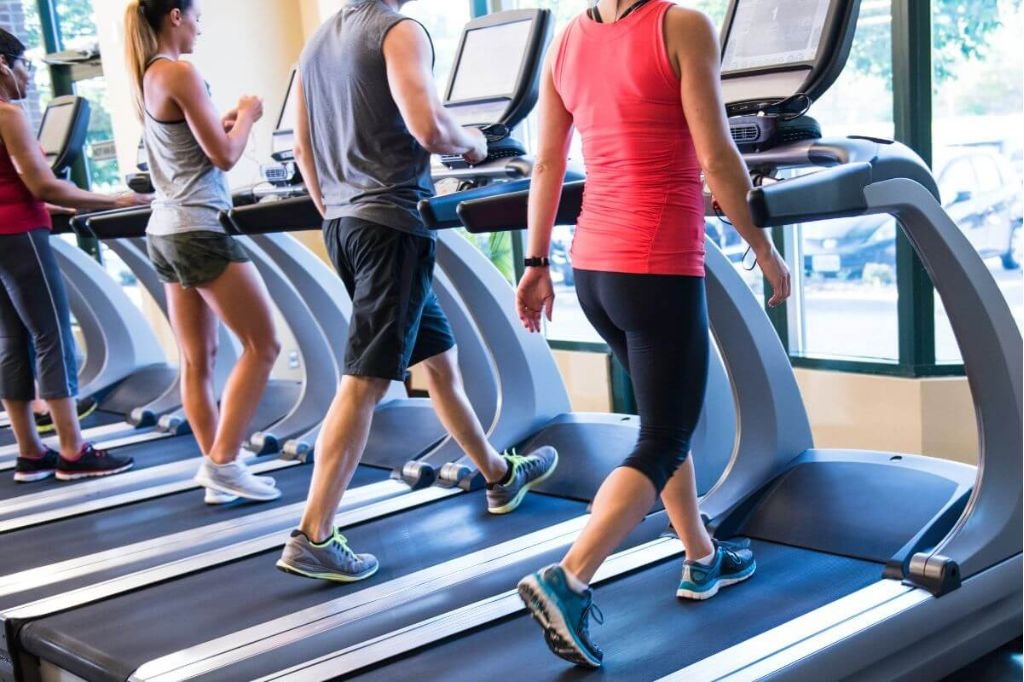 How Long Does It Take to Walk 10 Miles on a Treadmill
