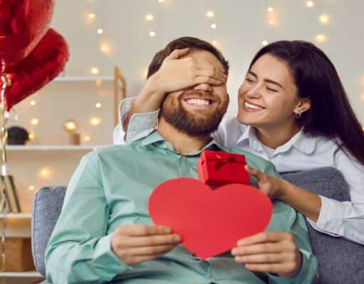 Most Efficient Ways To Organize Valentine’s Day For Your Wife Organize Valentine's Day For Your Wife