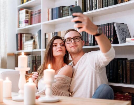 Capture Unforgettable Selfies at the Museum of Selfies: A Romantic Date Museum of Selfies
