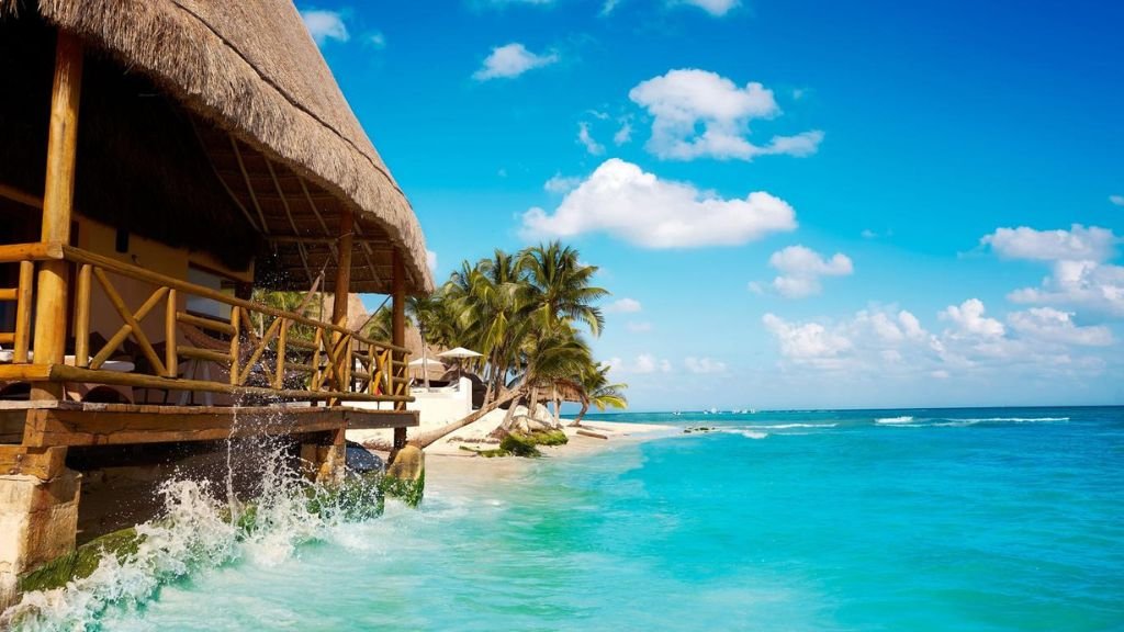 Cancun vs Playa del Carmen: Accommodations