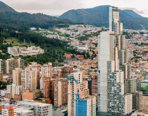 5 Elite Destinations Known for Exceptional Gem Markets Elite Destinations