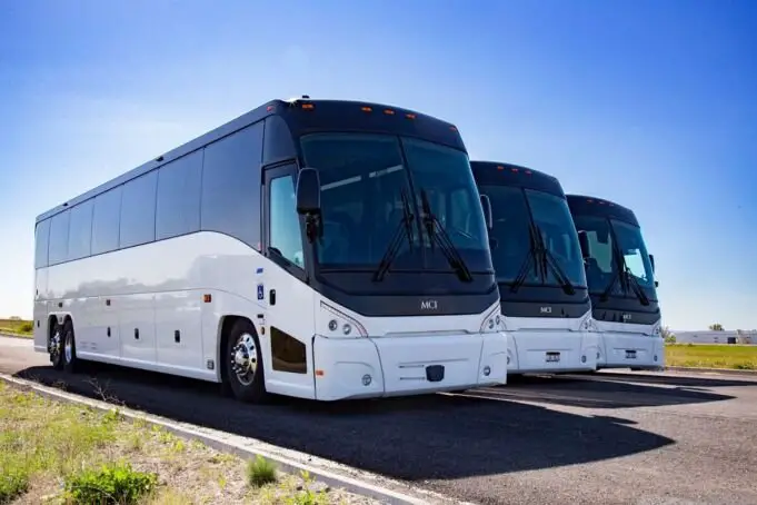 Perfect Corporate Retreat in Toronto with Charter Bus Services