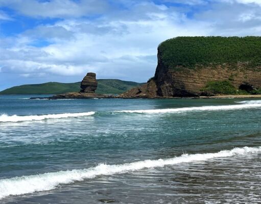 Unique Holiday Destination – New Caledonia, the World’s Largest Coral Reef Lagoon in the Pacific Paradise New Caledonia