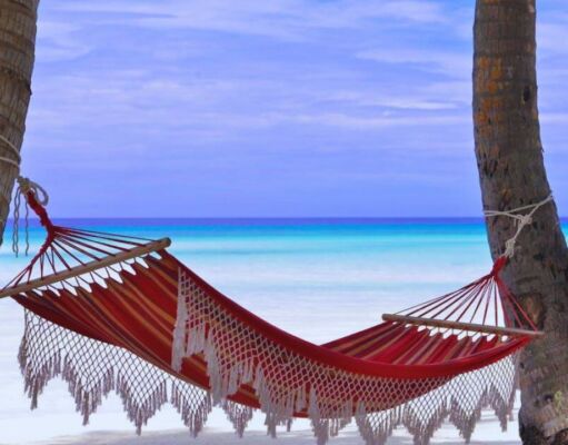 Escape to Paradise: Top Summer Destinations for Summer Relaxation Top Summer Destinations