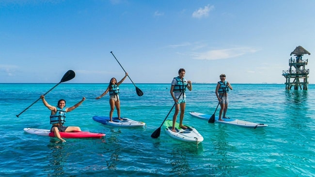 Safety Tips for Beginner Snorkelers