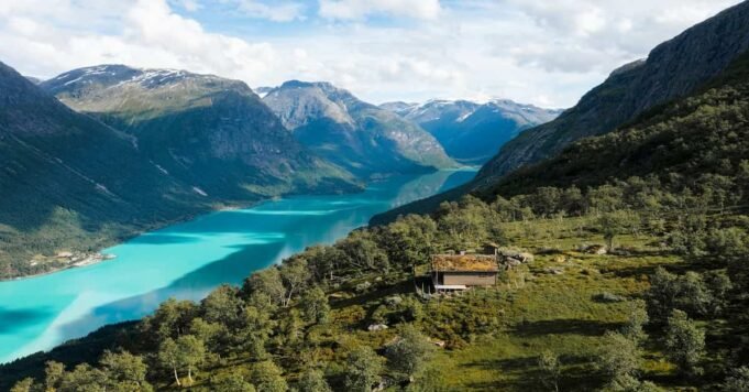 Top Outdoor Adventures in Norway and Saudi Arabia