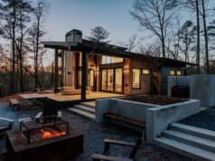 Seasonal Guide: Best Times to Book Luxury Cabin Rentals in the Smokies Book Luxury Cabin Rentals in the Smokies