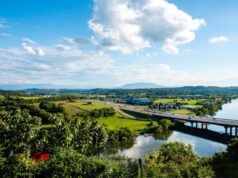 A Guide to Exploring the Great Smoky Mountains with Kids Great Smoky Mountains with Kids