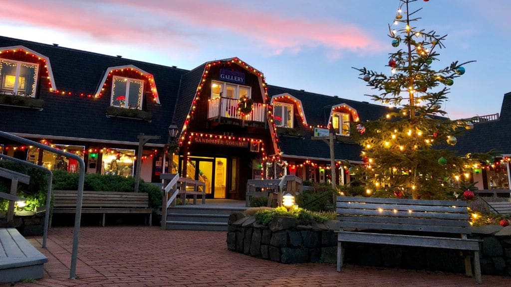 Seasonal Events and Festivals cannon beach oregon