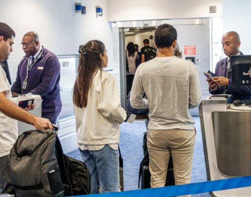 American Airlines Boarding Groups Explained – A Complete Guide for Travelers American Airlines Boarding Groups
