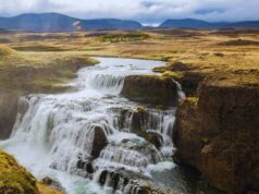 How Do I Get to Fosslaug? – Iceland’s Hidden Hot Spring by a Waterfall Fosslaug