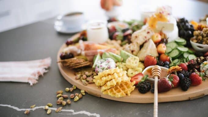 What Side Dishes Complement a Perfect Steakhouse Meal What Side Dishes Complement a Perfect Steakhouse Meal