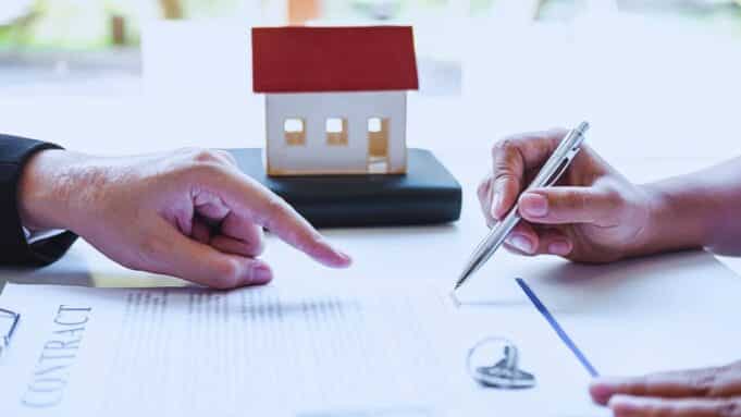 Home Loan Agent vs. Direct Application Home Loan Agent vs. Direct Application